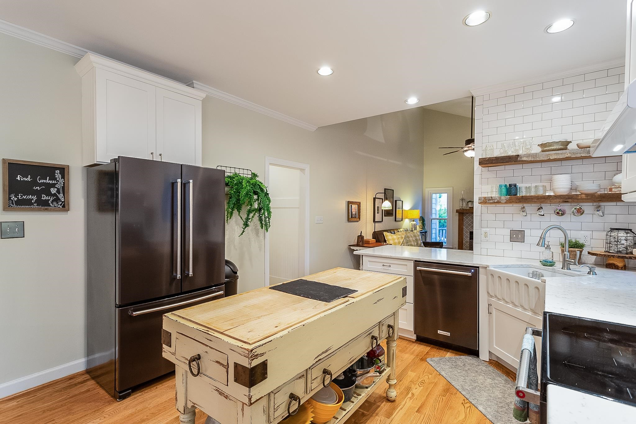 5613 Barham Court Raleigh, NC 27613 - Photo 14 of 38 Photo 14