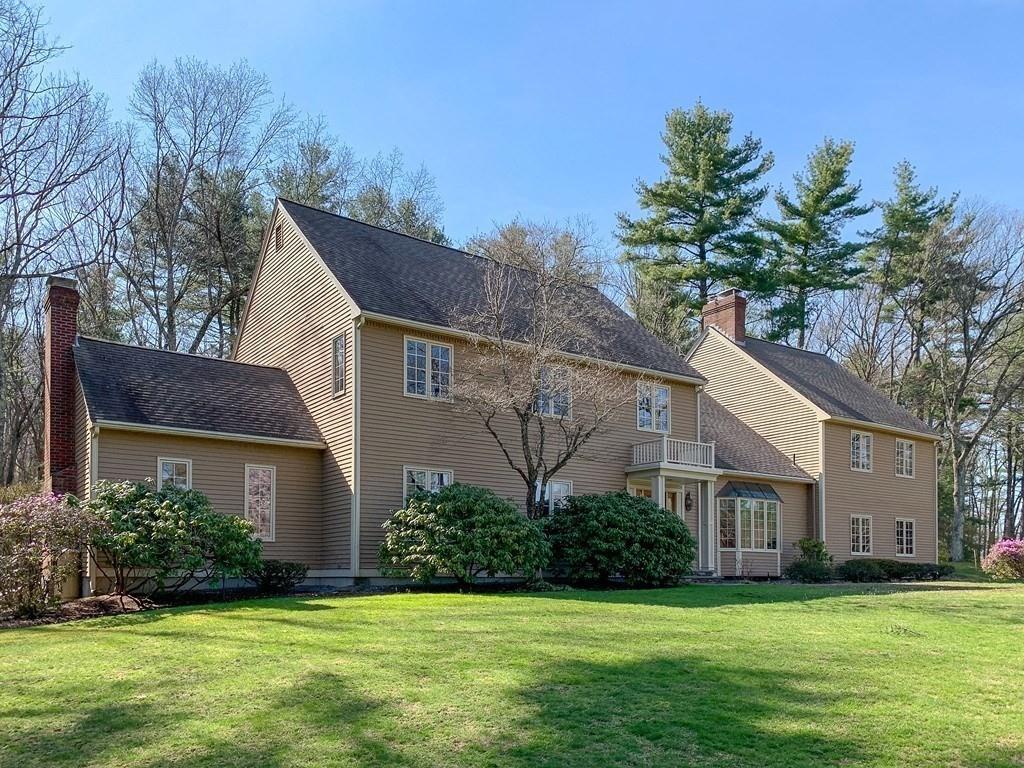 11 Carding Mill Road Sudbury, MA 01776 - Photo 1 of 21 Gallery Image 1