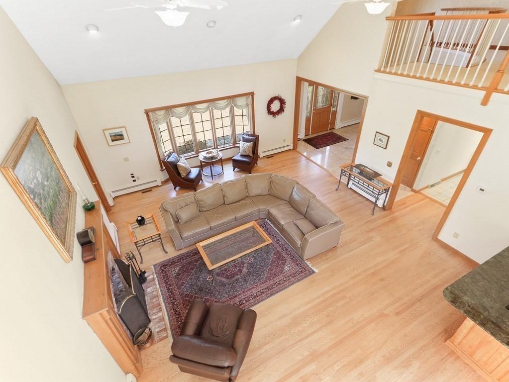 11 Carding Mill Road Sudbury, MA 01776 - Photo 9 of 21 Gallery Image 9