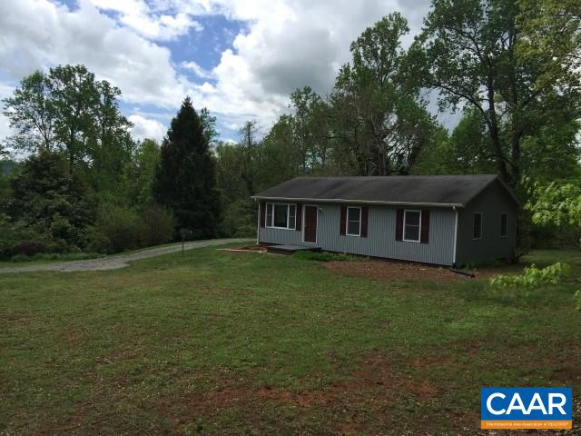155 Oak Grove Road Madison, VA 22727 - Photo 4 of 23 Front of home