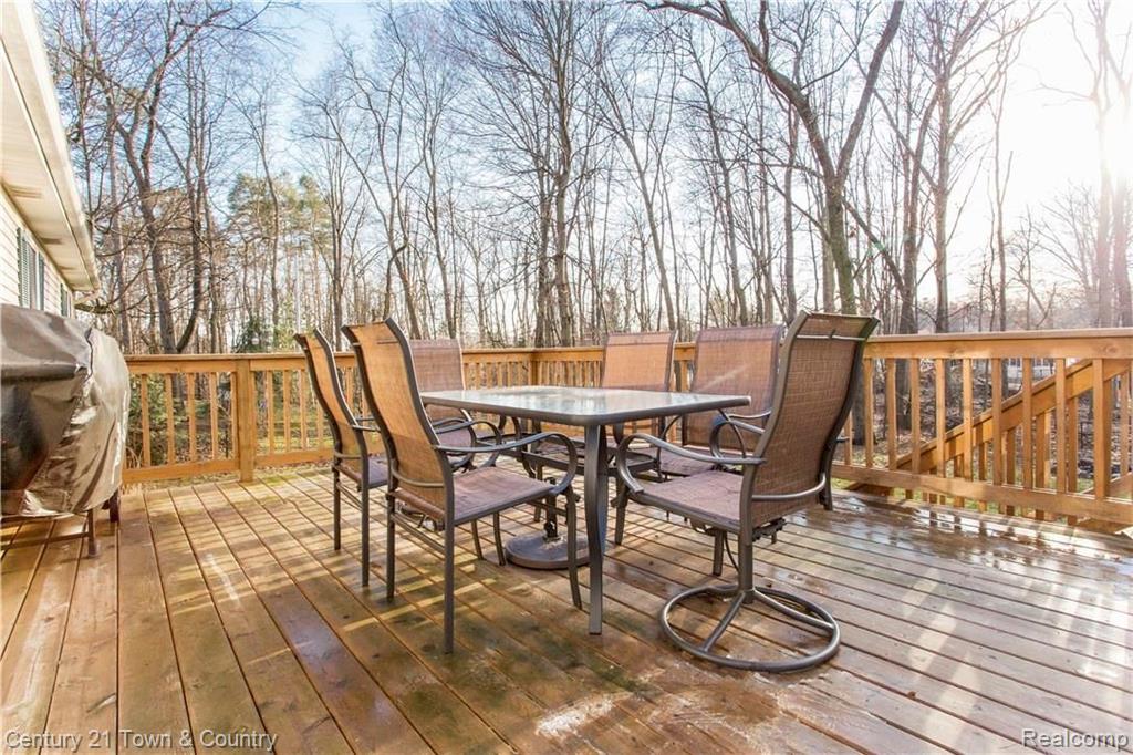 15306 Murray Road Byron, MI 48418 - Photo 30 of 32