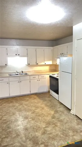 $700 | 1206 Urbantke Court, Unit B, Copperas Cove, TX 76522