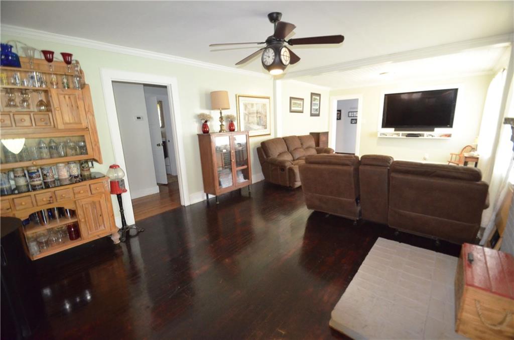 1812 Withers Road Maiden, NC 28650 - Photo 3 of 14 Gallery Image 3