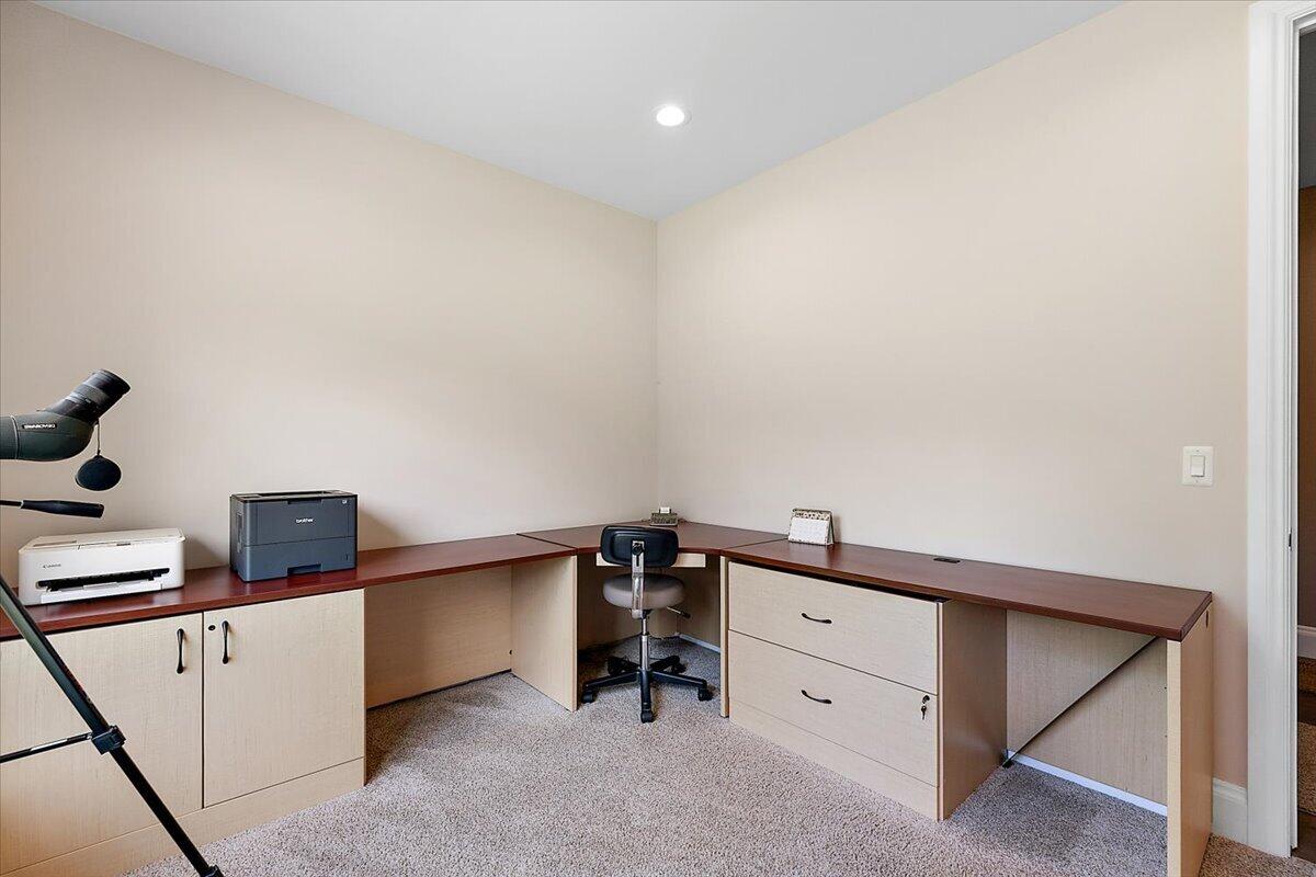 596 South Parker Road Ann Arbor, MI 48103 - Photo 33 of 80 077-596 S Parker-77