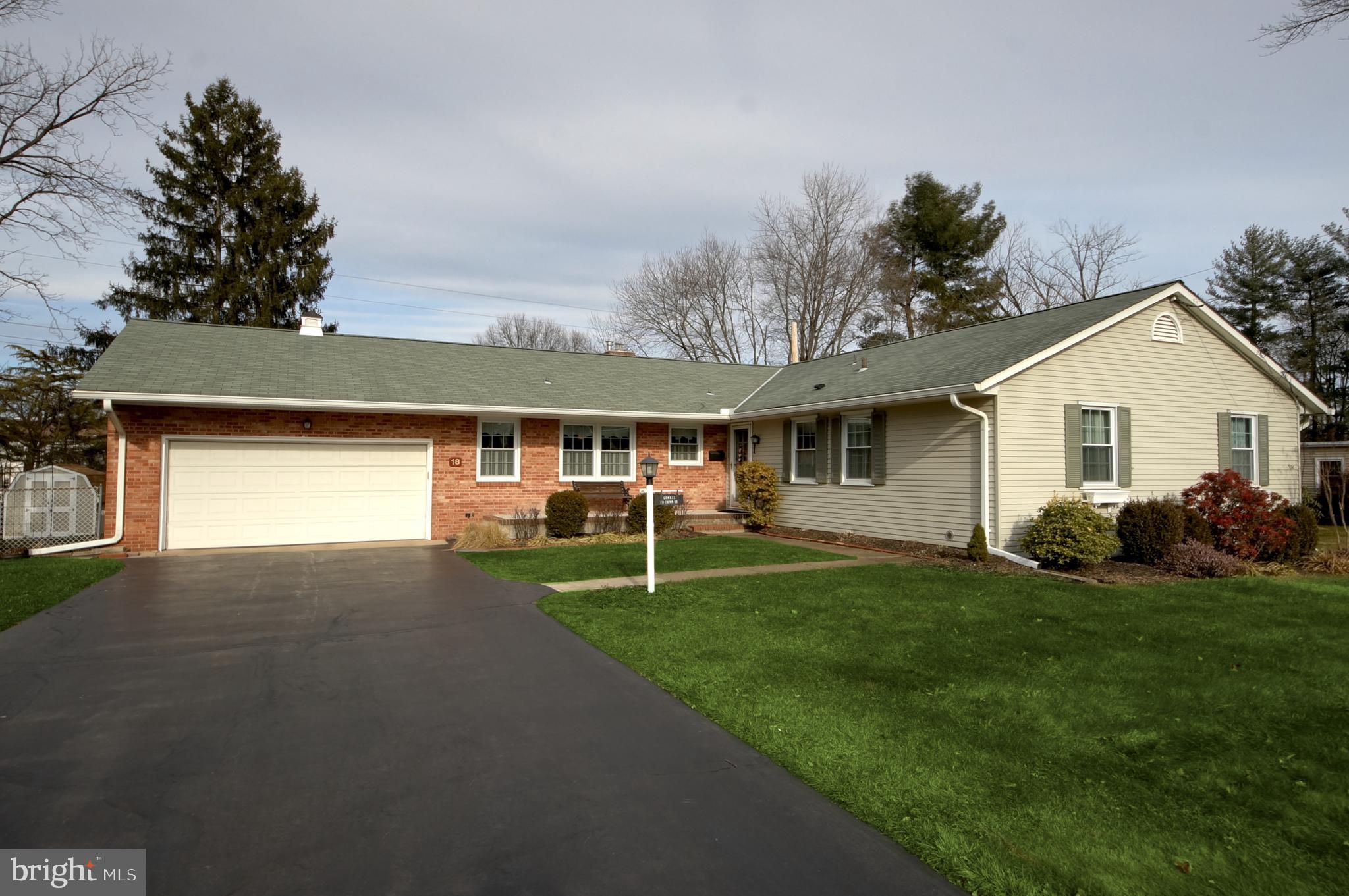 18 Crown Road Ewing, NJ 08638 - Photo 1 of 36 Gallery Image 1