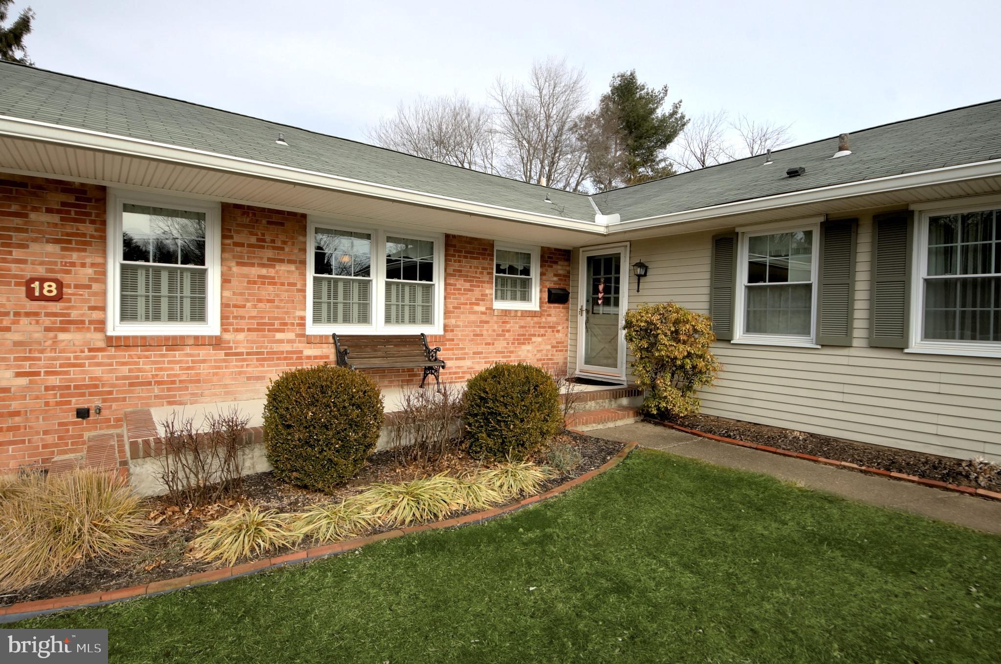 18 Crown Road Ewing, NJ 08638 - Photo 2 of 36 Gallery Image 2