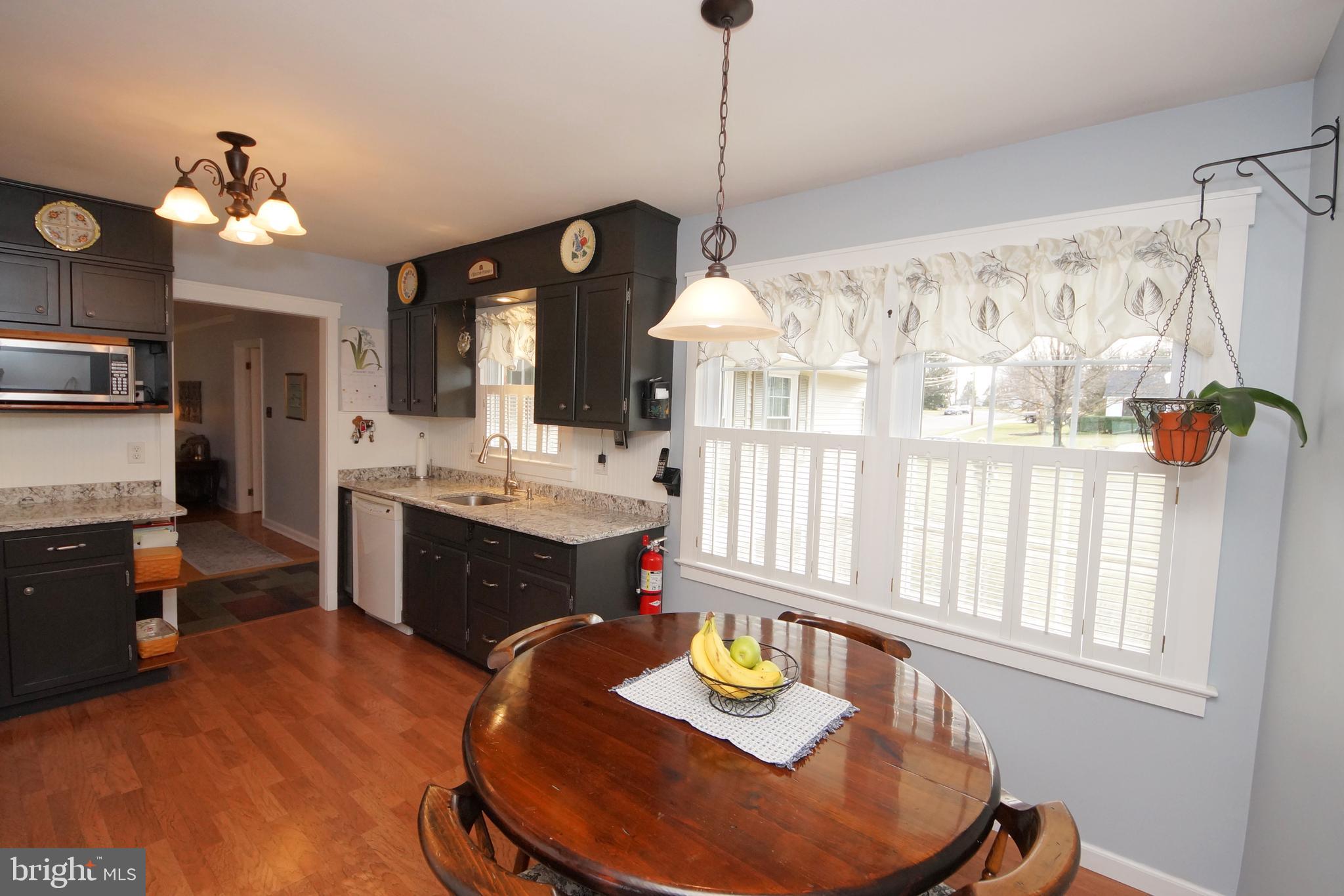 18 Crown Road Ewing, NJ 08638 - Photo 15 of 36 Gallery Image 15