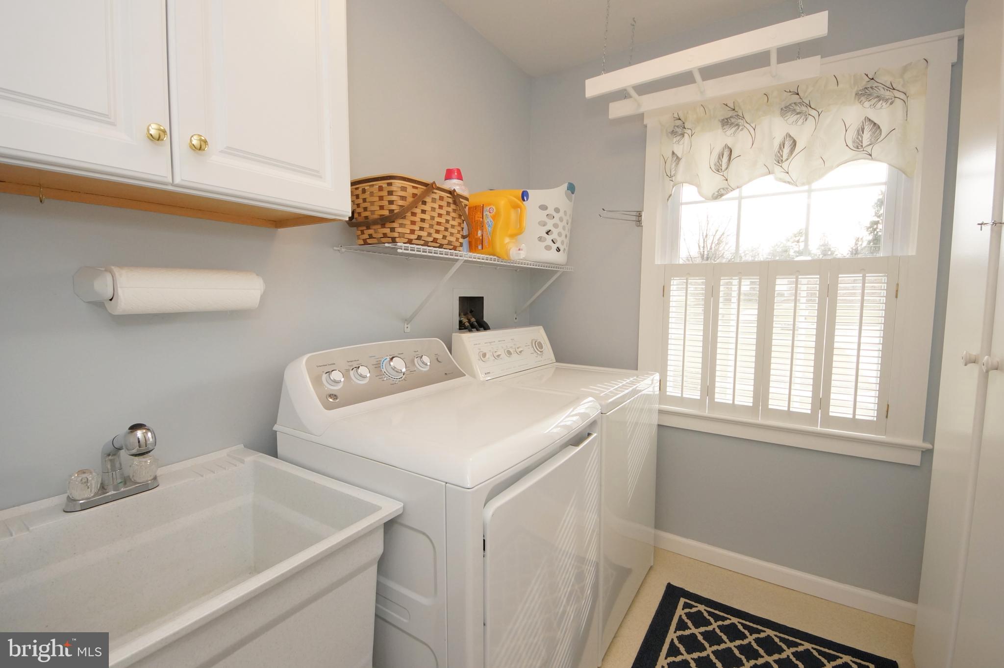 18 Crown Road Ewing, NJ 08638 - Photo 19 of 36 Gallery Image 19