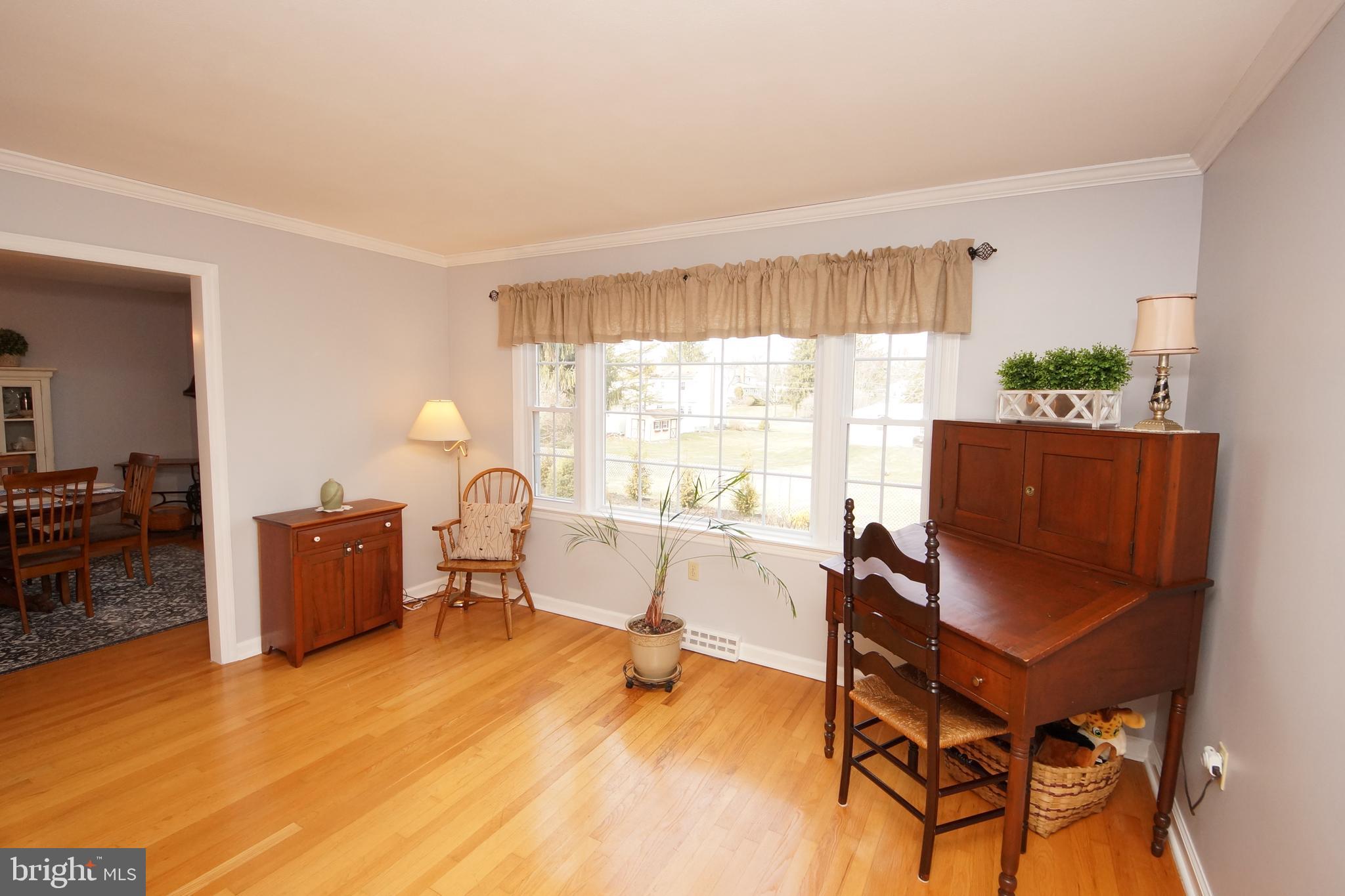 18 Crown Road Ewing, NJ 08638 - Photo 6 of 36 Gallery Image 6