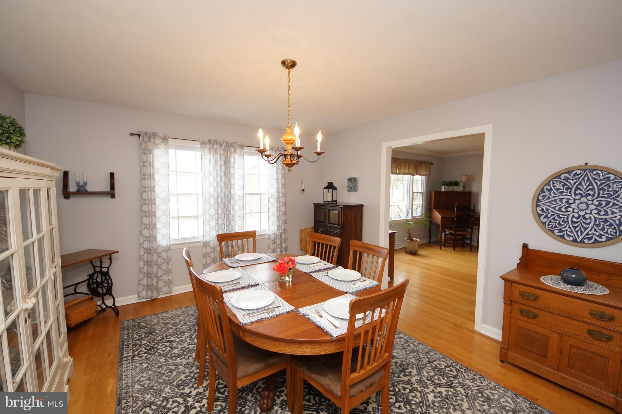 18 Crown Road Ewing, NJ 08638 - Photo 9 of 36 Gallery Image 9