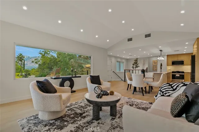 $2,850,000 | 981 Glen Oaks Boulevard, Pasadena, CA 91105