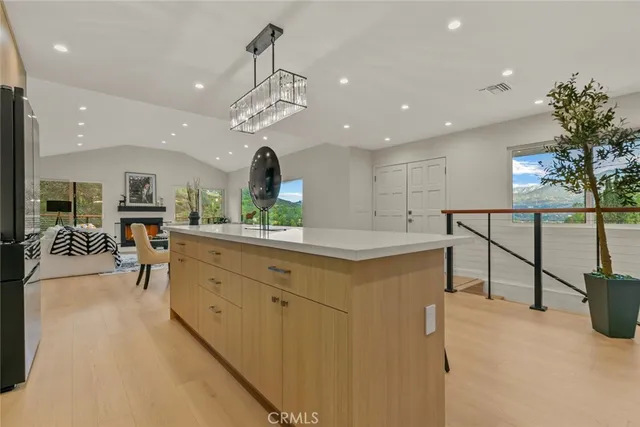 $2,775,000 | 981 Glen Oaks Boulevard, Pasadena, CA 91105