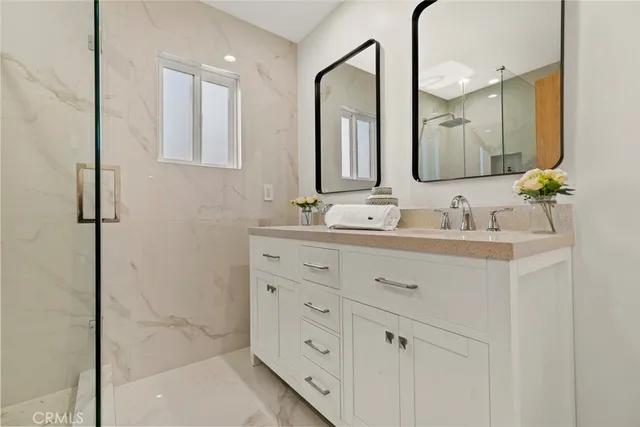 $2,850,000 | 981 Glen Oaks Boulevard, Pasadena, CA 91105