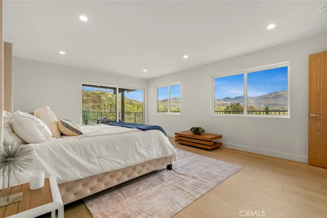 $2,850,000 | 981 Glen Oaks Boulevard, Pasadena, CA 91105