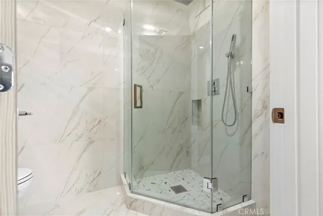 $2,850,000 | 981 Glen Oaks Boulevard, Pasadena, CA 91105