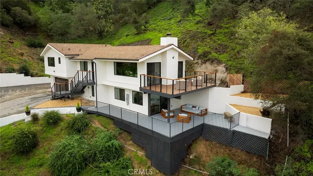 $2,850,000 | 981 Glen Oaks Boulevard, Pasadena, CA 91105