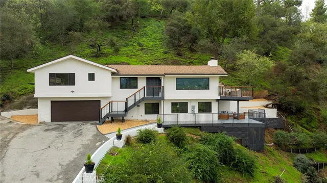 $2,850,000 | 981 Glen Oaks Boulevard, Pasadena, CA 91105