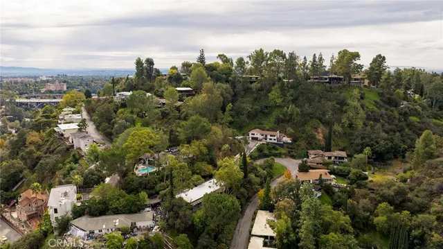 $2,850,000 | 981 Glen Oaks Boulevard, Pasadena, CA 91105