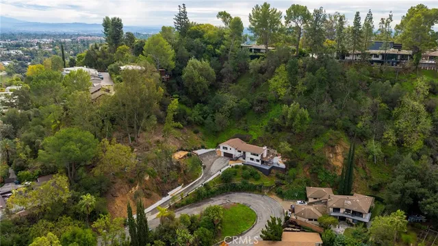 $2,850,000 | 981 Glen Oaks Boulevard, Pasadena, CA 91105