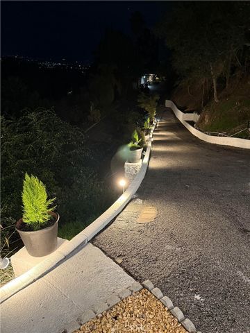 $2,850,000 | 981 Glen Oaks Boulevard, Pasadena, CA 91105