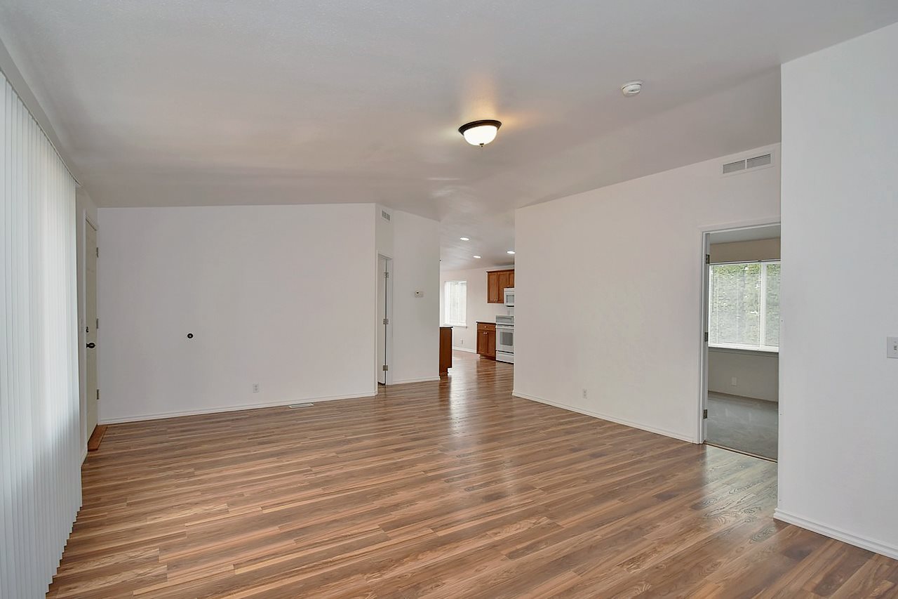 7015 East Rutter Avenue Spokane, WA 99212 - Photo 3 of 20