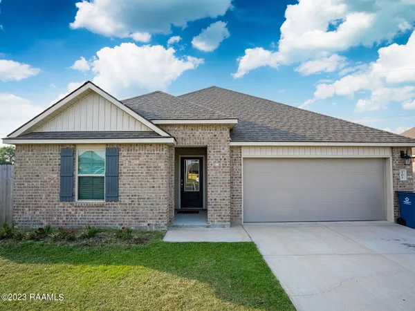 $260,000 | 101 Eagle Lk Drive, Duson, LA 70529