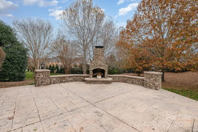 a view of outdoor space yard and basketball court