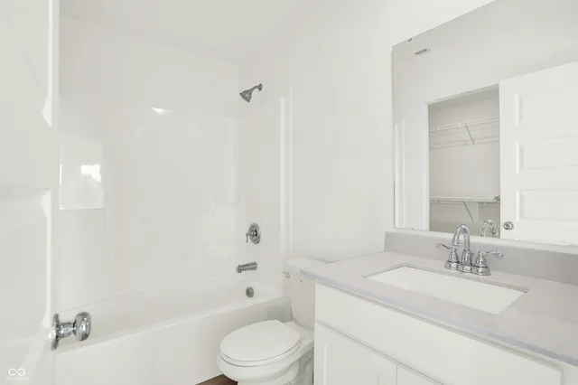 $269,190 | 2220 Foothill Drive, Greenfield, IN 46140