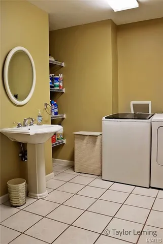 $749,900 | 1537 County Road 618, Cape Girardeau, MO 63701