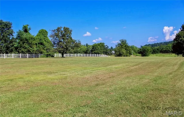 $749,900 | 1537 County Road 618, Cape Girardeau, MO 63701