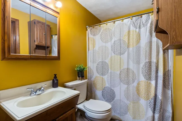 $475,000 | 16 Cassandra Lane, Nashua, NH 03064