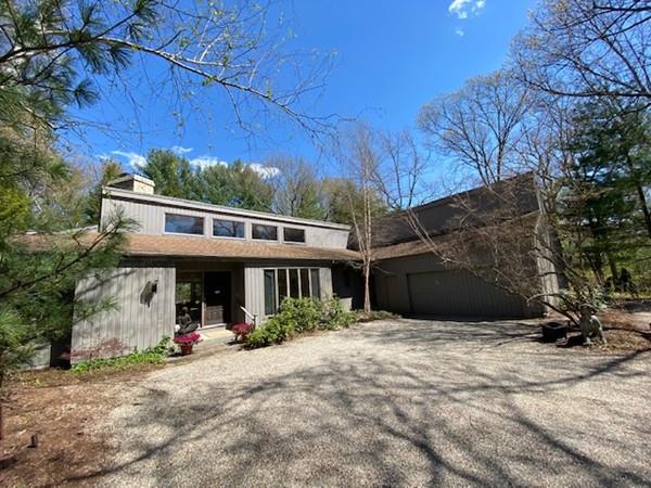 217 Ardsley Road Longmeadow, MA 01106 - Photo 2 of 42 Gallery Image 2