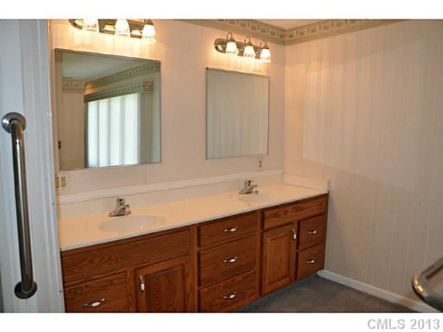 150 North Paraham Road, Unit FR Clover, SC 29710 - Photo 12 of 16 Gallery Image 12