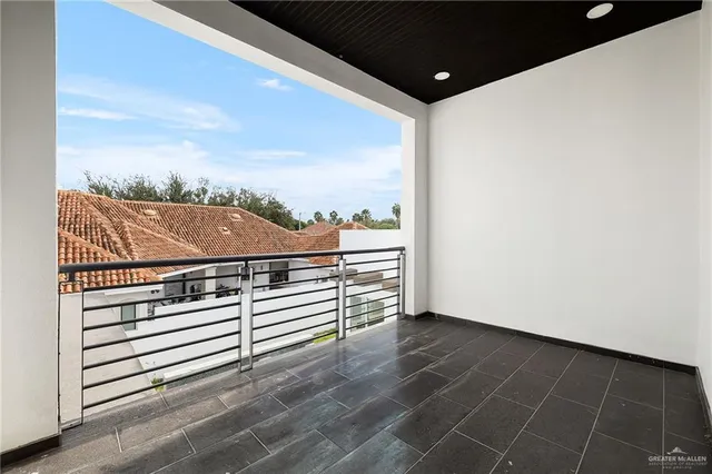 a view of a terrace with sky view