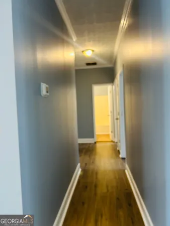 en view of an empty room with a window