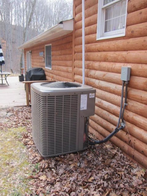 322 Howards Branch Road Hinton, WV 25951 - Photo 36 of 37 Gallery Image 36