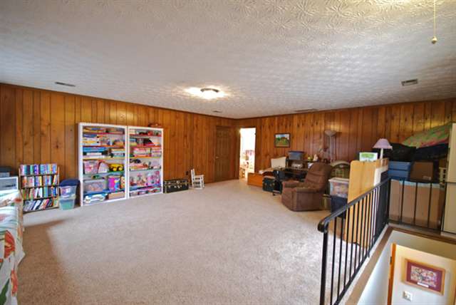 106 Creekside Road Greer, SC 29650 - Photo 16 of 24 Gallery Image 16