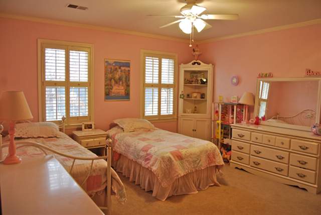 106 Creekside Road Greer, SC 29650 - Photo 18 of 24 Gallery Image 18