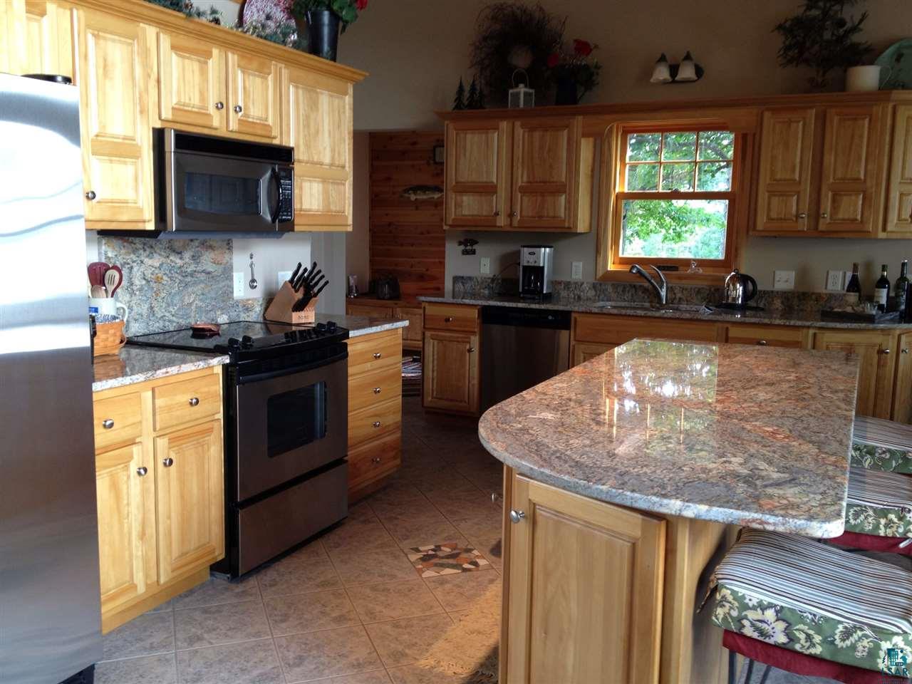 6828 Bear Island Road Duluth, MN 55803 - Photo 9 of 22 Gallery Image 9