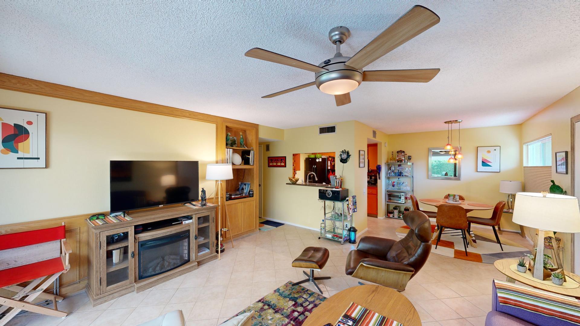 1111 East Ramon Road, Unit 38 Palm Springs, CA 92264 - Photo 4 of 31 10.08.2024_18.50.38