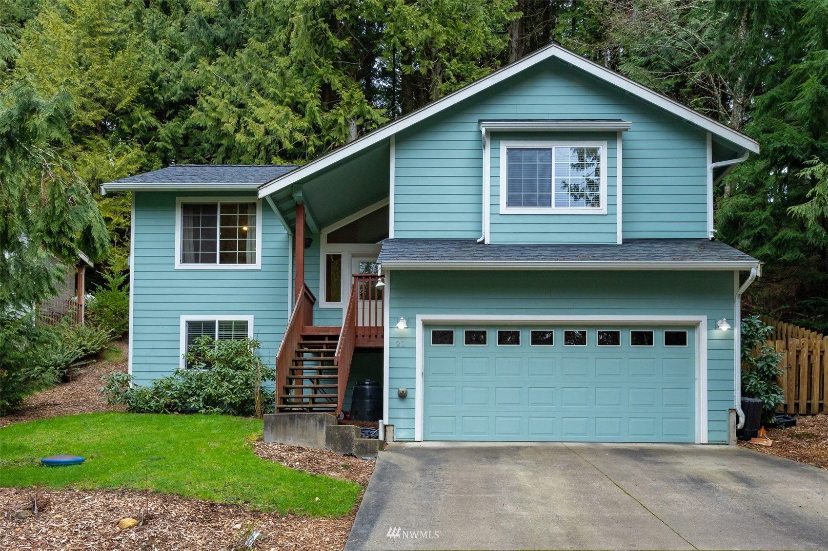 21 Stable Lane Bellingham, WA 98229 - Photo 1 of 40 Gallery Image 1