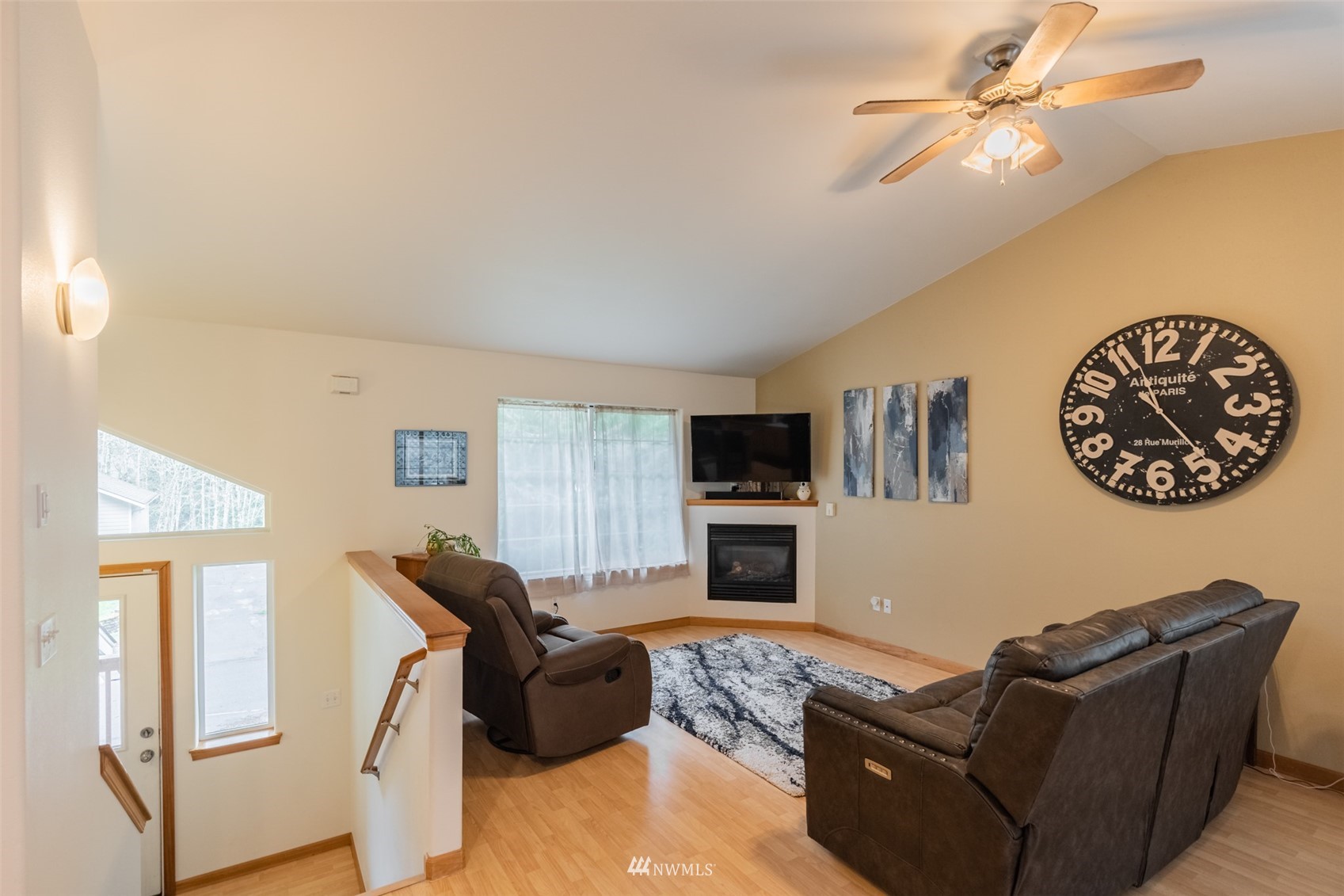 21 Stable Lane Bellingham, WA 98229 - Photo 4 of 40 Gallery Image 4