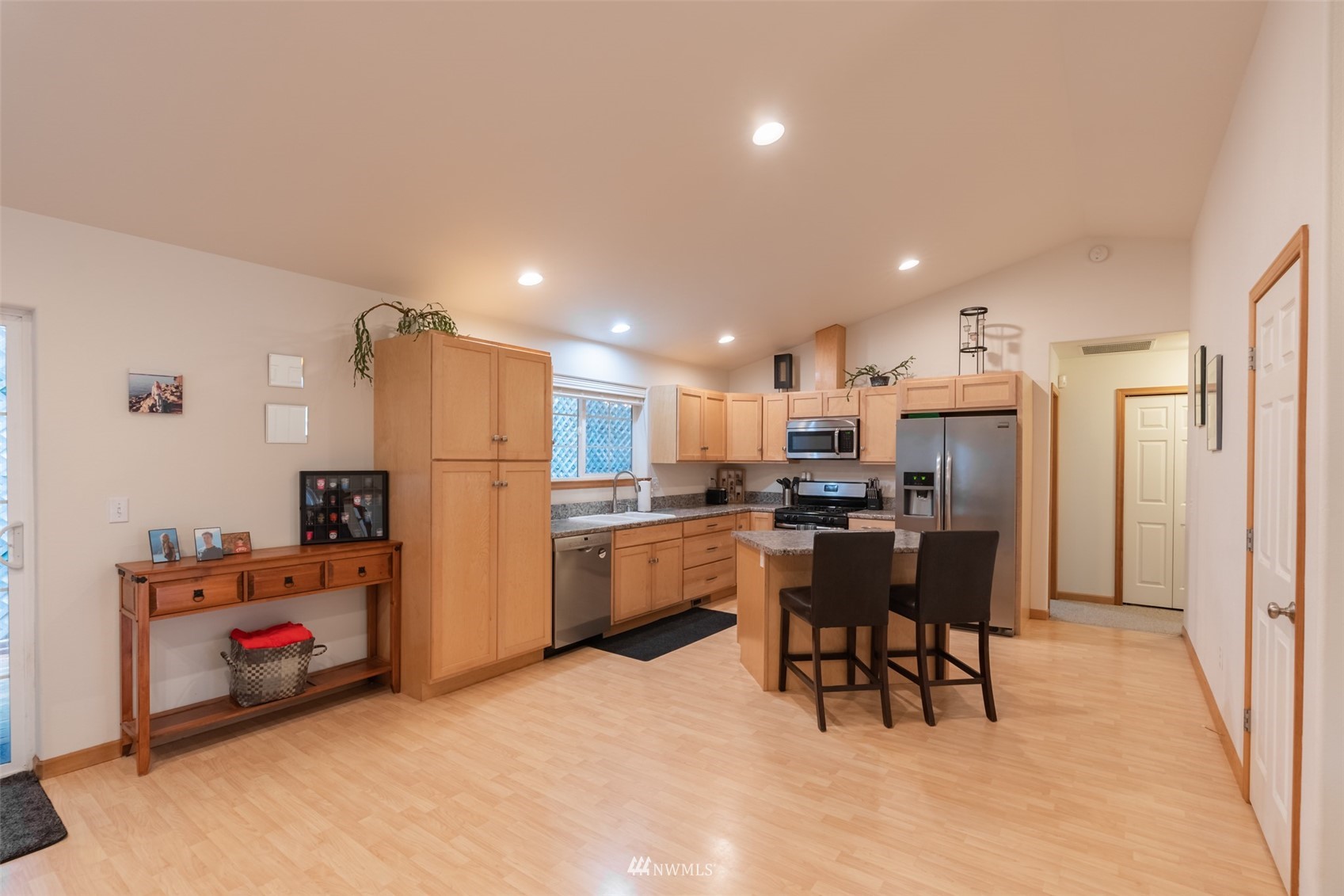 21 Stable Lane Bellingham, WA 98229 - Photo 8 of 40 Gallery Image 8