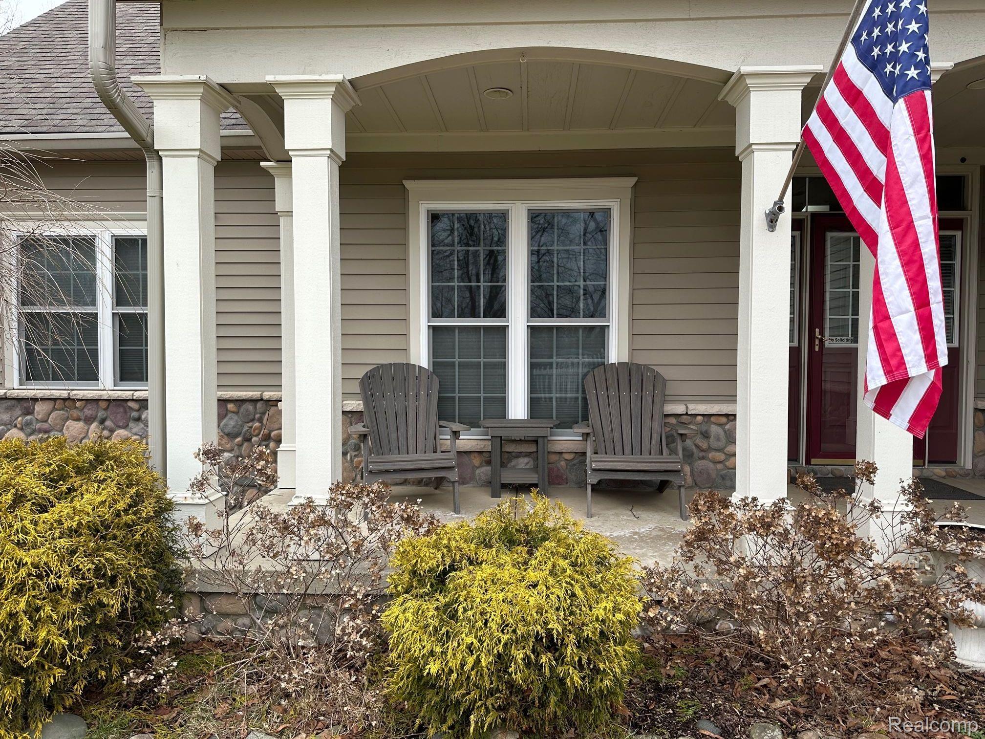155 Peters Road Milford, MI 48381 - Photo 3 of 41 Gallery Image 3