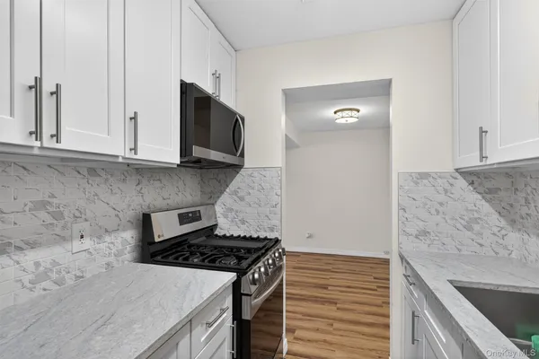 $2,600 | 276 Temple Hill Road, Unit 1613, New Windsor, NY 12553