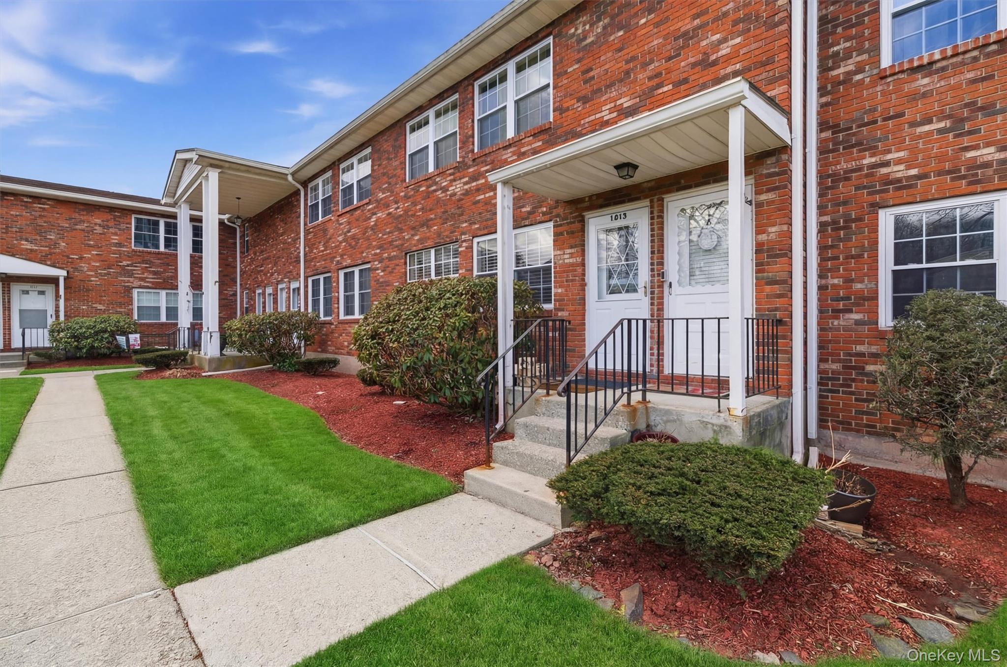 276 Temple Hill Road, Unit 1613 New Windsor, NY 12553 - Photo 28 of 32