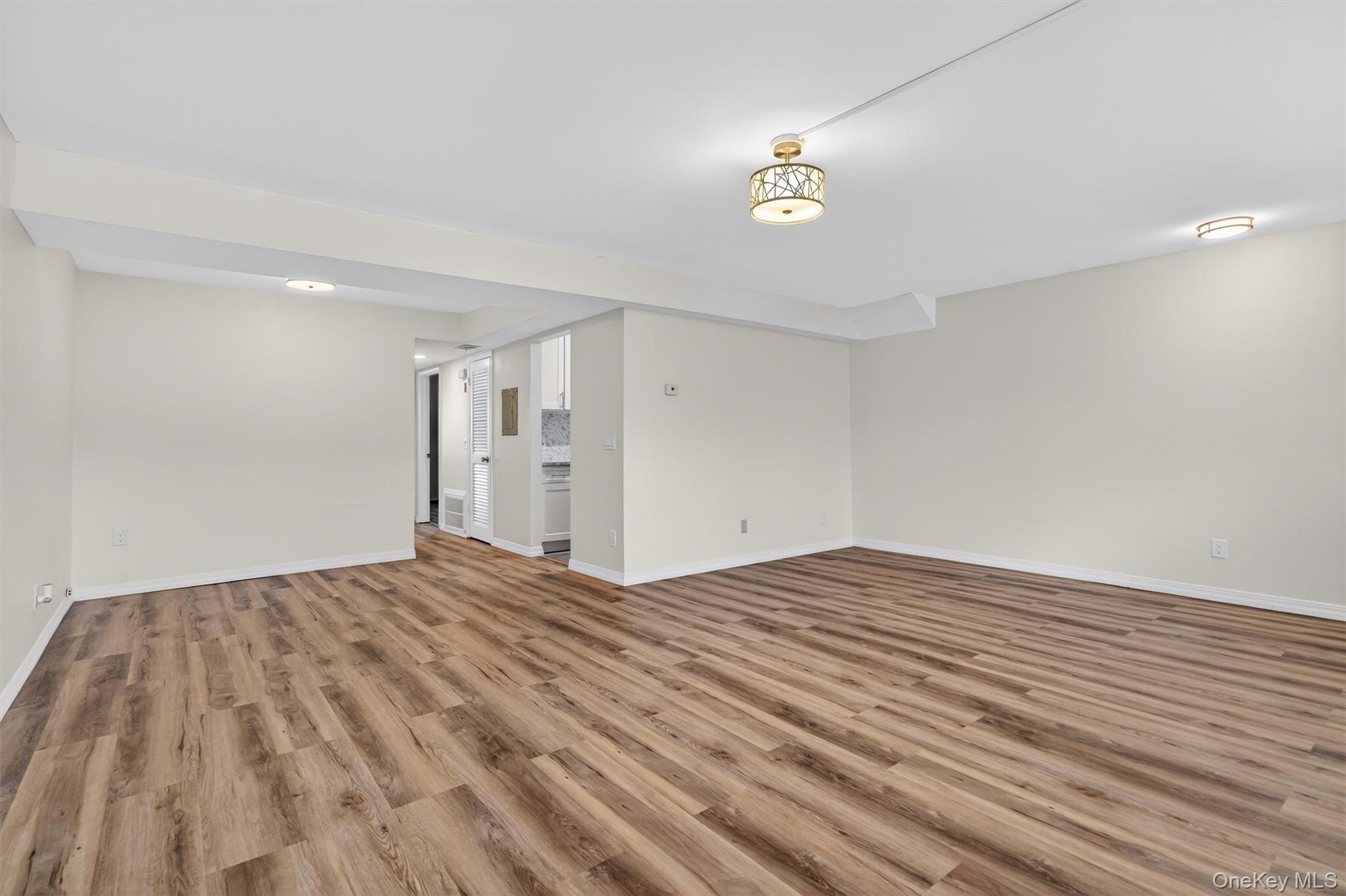 276 Temple Hill Road, Unit 1613 New Windsor, NY 12553 - Photo 7 of 32