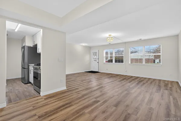 $2,600 | 276 Temple Hill Road, Unit 1613, New Windsor, NY 12553