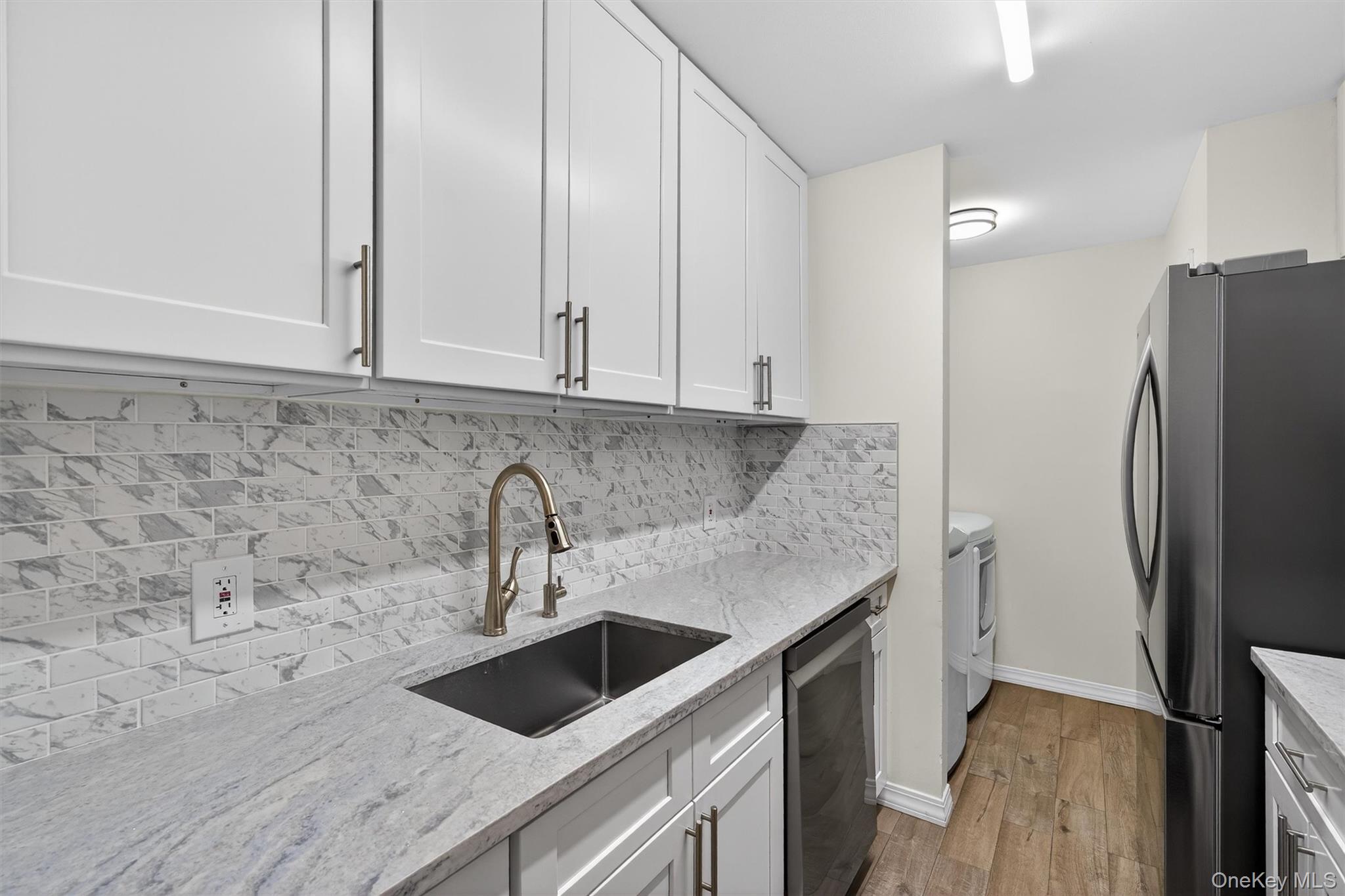 276 Temple Hill Road, Unit 1613 New Windsor, NY 12553 - Photo 10 of 32