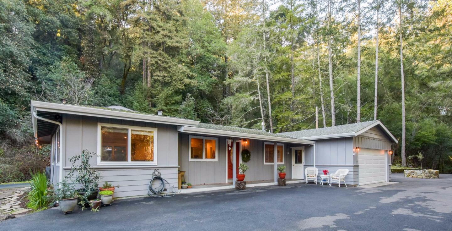 181 Hidden Moon Road Watsonville, CA 95076 - Photo 1 of 28 Gallery Image 1